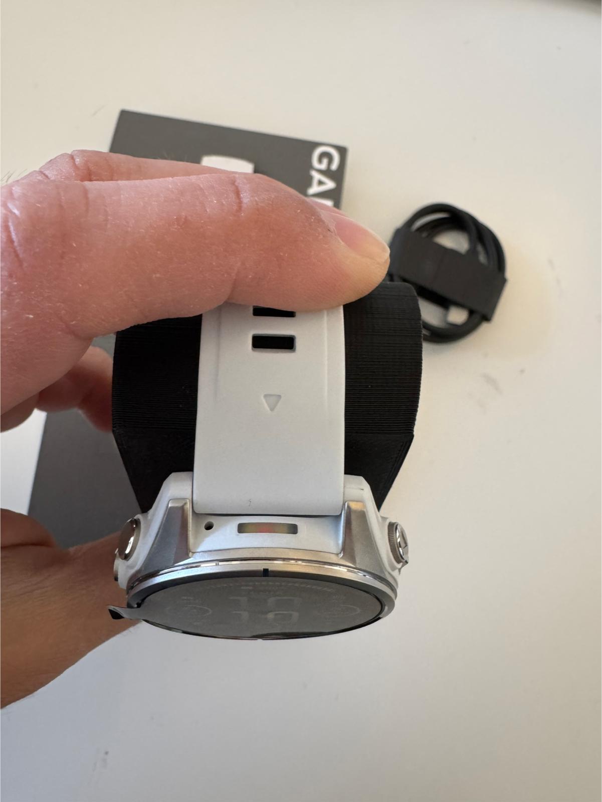 GARMIN_FENIX_8_43MM_AMOLED4