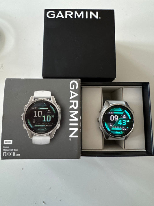 Garmin Fenix 8 43mm amoled