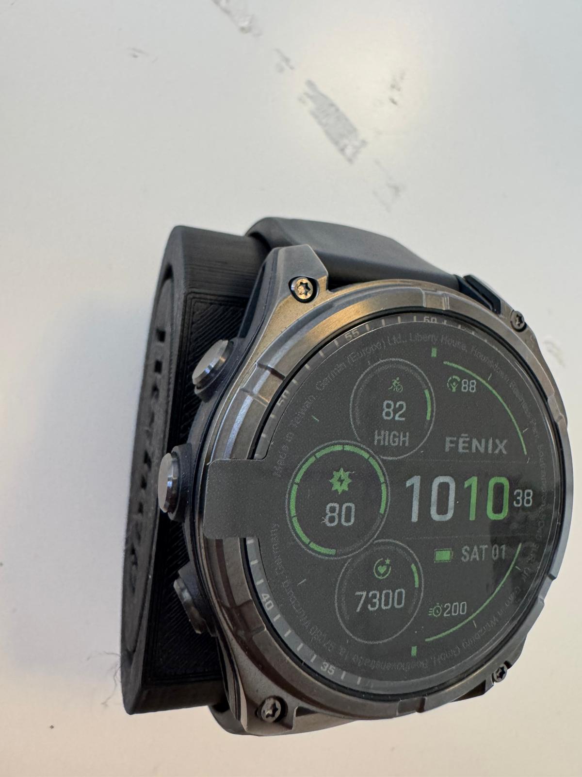 Garmin Fenix 8 47mm solar/safira preto