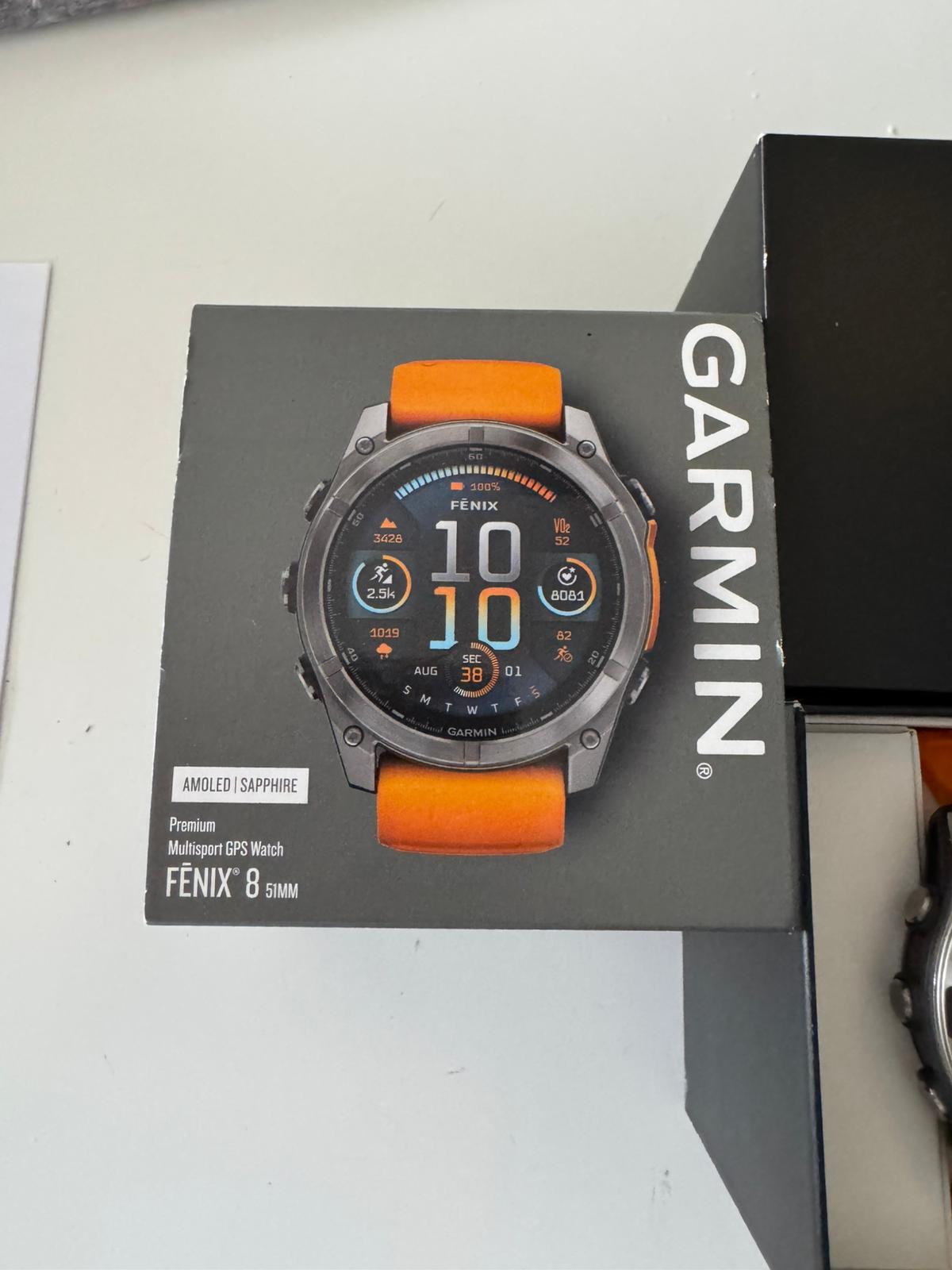 Garmin Fenix 8 51mm amoled/safira laranja