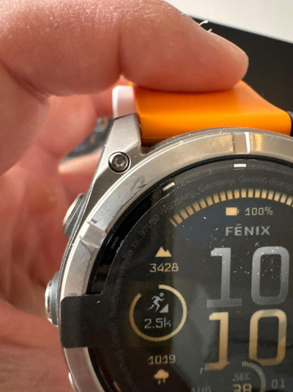 Garmin Fenix 8 51mm amoled/safira laranja