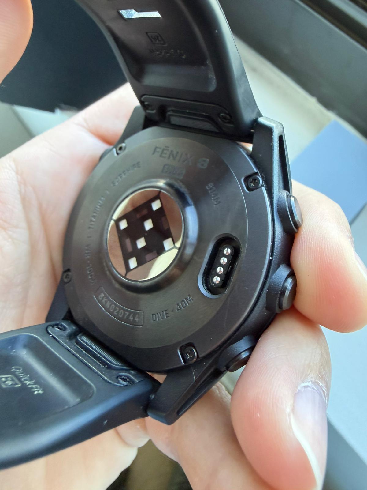 Garmin Fenix 8 51mm sapphire/solar