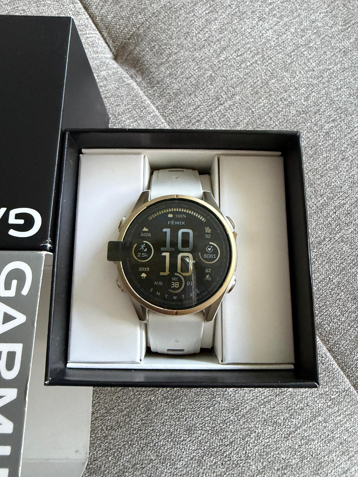 Garmin Fenix 8 43mm amoled/sapphire