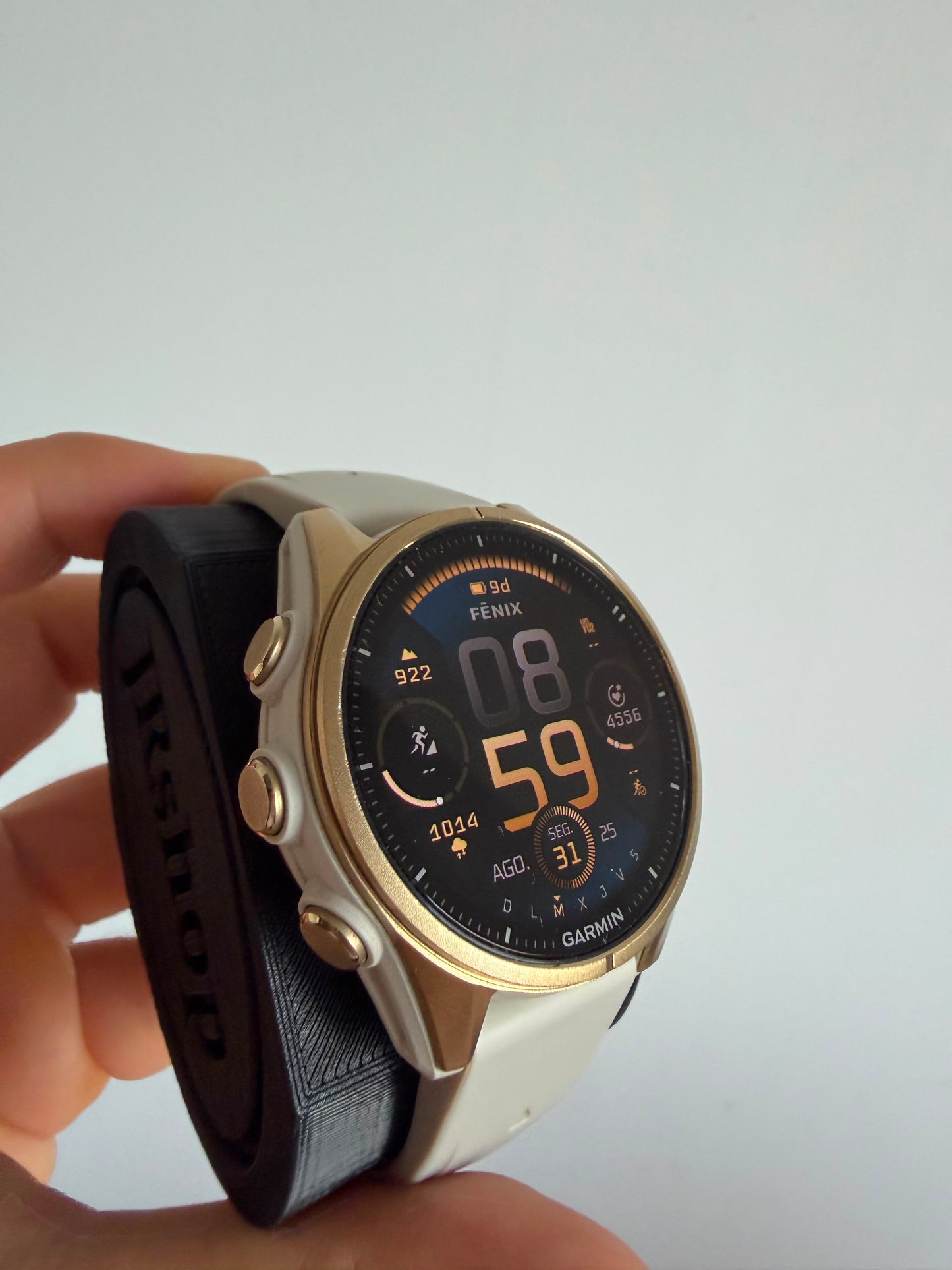 Garmin Fenix 8 43mm amoled/sapphire gold