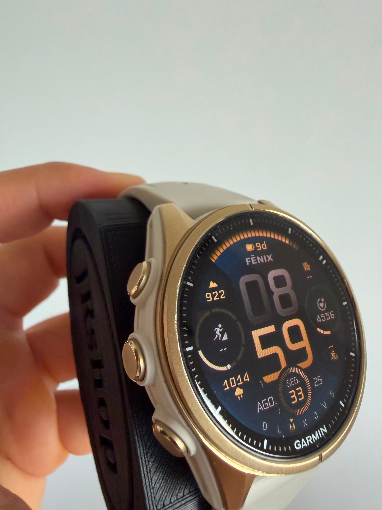 Garmin Fenix 8 43mm amoled/sapphire gold