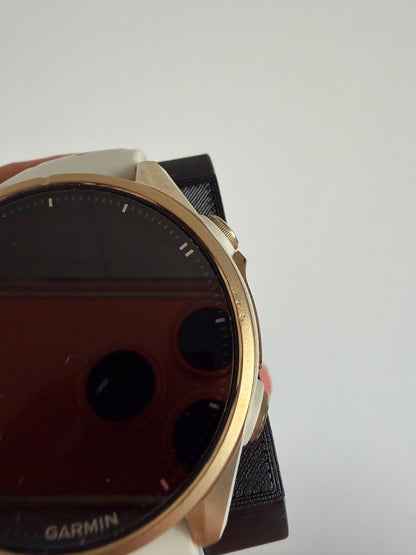 Garmin Fenix 8 43mm amoled/sapphire gold