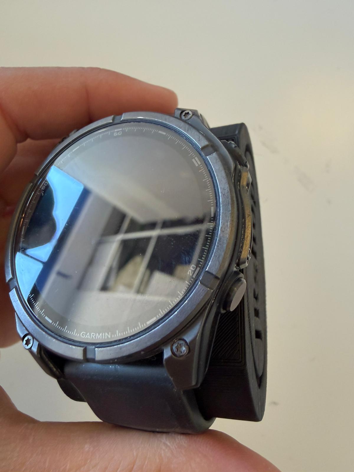 Garmin Fenix 8 47mm amoled/safira preto