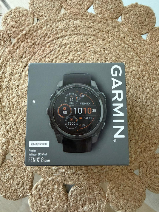 Garmin Fenix 8 51mm safira/solar preto