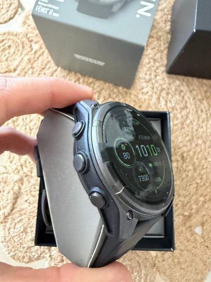 Garmin Fenix 8 51mm safira/solar preto