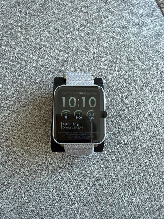 Garmin Venu X1 dorado sin caja